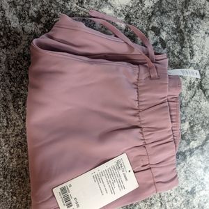 Lululemon On the Fly